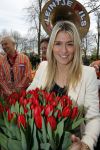 Lisse 9 april 2016
Doop van tulip Estavana Polman in de keukenhof. Estavana is de nieuwe vriendin van Rafael v d Vaart. Haar ouders zijn ook aanwezig.