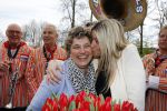Lisse 9 april 2016
Doop van tulip Estavana Polman in de keukenhof. Estavana is de nieuwe vriendin van Rafael v d Vaart. Haar ouders zijn ook aanwezig.
