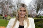 Lisse 9 april 2016
Doop van tulip Estavana Polman in de keukenhof. Estavana is de nieuwe vriendin van Rafael v d Vaart. Haar ouders zijn ook aanwezig.