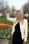 Lisse 9 april 2016
Doop van tulip Estavana Polman in de keukenhof. Estavana is de nieuwe vriendin van Rafael v d Vaart. Haar ouders zijn ook aanwezig.