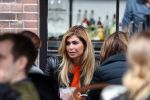 Amsterdam 9 april 2016 
Estelle Cruijff met vriendinnen op terras.