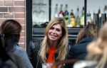 Amsterdam 9 april 2016 
Estelle Cruijff met vriendinnen op terras.