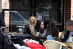 Amsterdam 9 april 2016 
Estelle Cruijff met vriendinnen op terras.