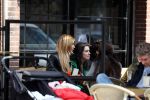 Amsterdam 9 april 2016 
Estelle Cruijff met vriendinnen op terras.
