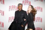 Amsterdam 10 maart 2016
Premiere Pippin in carre. Frank Rijkaard met zijn vrouw