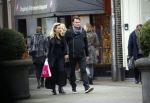 Amsterdam 21 maart 2016 
Gigi Ravelli met haar vriend Roger Hodenius op de cornelis schuytstraat