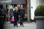 Amsterdam 21 maart 2016 
Gigi Ravelli met haar vriend Roger Hodenius op de cornelis schuytstraat