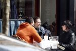 Amsterdam 14 april 2016
Hans Teeuwen met zijn vriendin en een kennis op terras.