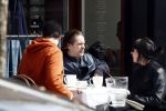 Amsterdam 14 april 2016
Hans Teeuwen met zijn vriendin en een kennis op terras.