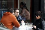 Amsterdam 14 april 2016
Hans Teeuwen met zijn vriendin en een kennis op terras.