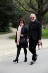 Amsterdam 9 april 2016 
Henriette Tol met haar man in het vondelpark.