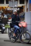 Amsterdam 11 maart 2016
Jimmy Geduld bellend op straat.