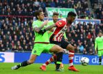 Eindhoven, 20 Maart 2016 Kompetitiewedstrijd PSV-AJAX, eindstand 0-2
Jurgen Locadia  in duel met Mitchell Dijks