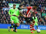Eindhoven, 20 Maart 2016 Kompetitiewedstrijd PSV-AJAX, eindstand 0-2
Jurgen Locadia  in duel met Mitchell Dijks