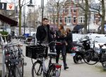 Amsterdam 22 maart 2016 
Kevin Strootman met zijn vriendin Thara Pols op de cornelis schuytstraat