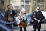 Amsterdam 12 maart 2016 
Lauren Verster met haar nieuwe vriend Jasper Diepeveen en Kimberley Klaver bij de bosbaan.