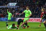 Eindhoven, 20 Maart 2016 Kompetitiewedstrijd PSV-AJAX, eindstand 0-2
Luciano Narsingh in duel met Mitchell Dijks