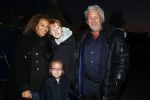 Amsterdam 17 maart 2016
Premiere circus du soleil bij amsterdam arena.
Mark Teurlings met vrouw Yvette en kinderen