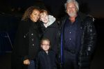 Amsterdam 17 maart 2016
Premiere circus du soleil bij amsterdam arena.
Mark Teurlings met vrouw Yvette en kinderen