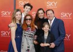 Amsterdam  3 april 2016
Premiere musical Sky in het Amsterdam theater.
Michiel Mol met vriendin Marloes Mens en zijn kinderen