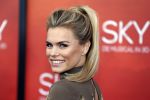 Amsterdam  3 april 2016
Premiere musical Sky in het Amsterdam theater.
Nicolette van Dam met man Bas Smit