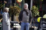 Amsterdam 12 maart 2016 
Nina Brink met dochter kleinzoon en Pieter Storms in Amsterdam zuid.