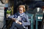 Amsterdam 12 maart 2016 
Nina Brink met dochter kleinzoon en Pieter Storms in Amsterdam zuid.