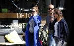 Amsterdam 10 april 2016
Oscar Aerts met zijn zwangere vriendin Jessica en nog een kennis op terras.