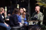 Amsterdam 10 april 2016
Oscar Aerts met zijn zwangere vriendin Jessica en nog een kennis op terras.