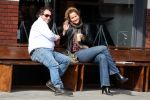 Amsterdam 9 april 2016 
Paulien Huizinga met goede kennis Olivier Varossieau op terras