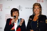 Amsterdam 21 maart 2016  
Strong woman award in het Amstel hotel.
Rita Verdonk met Betty de Groot