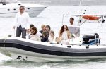 Ibiza 3 juni 2011
Mark v d Loo en Robine v d Meer trouwen op het eilandje Es Palmador in de buurt van ibiza.. Ze kwamen met de boot Cala Minor daar naartoe.
Peter Smulders bv