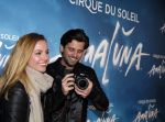 Amsterdam 17 maart 2016
Premiere circus du soleil bij amsterdam arena.
Ruud Feltkamp en partner Michelle met Canon kamera