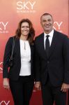 Amsterdam  3 april 2016
Premiere musical Sky in het Amsterdam theater.
Ruud Gullit met zijn vriendin Karin de Rooij