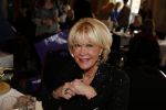 Amsterdam 21 maart 2016  
Strong woman award in het Amstel hotel.
Sheila de Vries met Nadia Palesa