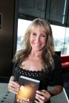 Amsterdam 11 april 2016
Boek presentatie Xenia Kasper in het hilton double tree hotel.
