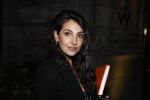 Amsterdam 9 maart 2017 
5 njaar Voque. Feest / diner in rijksmuseum en feest in the Duchess. Anna Nooshin met een kennis