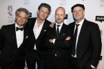 Hilversum 6 maart 2017
Uitreiking Buma awards in studio 21. Blof met hun dames. Paskal jacobsen Norman Bonink Peter Slager en Bas Kennis met hun vrouwen