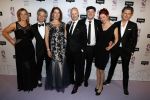 Hilversum 6 maart 2017
Uitreiking Buma awards in studio 21. Blof met hun dames. Paskal jacobsen Norman Bonink Peter Slager en Bas Kennis met hun vrouwen