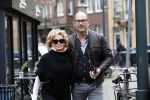 Amsterdam 4 maart 2017
Connie Witteman met verloofde/vriend Eugene v Dun op de cornelis schuytstraat