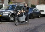 Amsterdam 1 maart 2017 
Dirk Zeelenberg met zijn 3 kinderen in de bakfiets in Amsterdam zuid