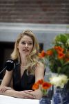 Amsterdam 8 maart 2017
Voque 5 jaar. Op de cover staan Doutzen Kroes en Lara Stone. Mario Testino is de fotograaf . Hoofdredaktrice Karin Swerink is ook aanwezig in het conservatorium hotel.