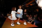 Amsterdam 26 maart 2017
Modeshow freshkids in the harbour club . kinderen en vrouwen van diverse voetballers liepen mee. dochters Eljero Elia