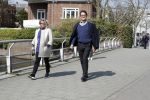 Amsterdam 28 maart 2017  
Oud bondscoach van Engeland en voetbalcoach van oa Ac Milan Fabio Capello met zijn vrouw wandelend in amsterdam zuid.