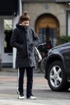 Amsterdam 1 maart 2017 
Fockeline Ouwerkerk aan het shoppen met stylist Tommie Driessen