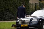 Amsterdam 4 maart 2017 
Advocaat Gerard Spong en zijn vriend mte hond en zijn Rolls Royce