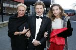 Hilversum 6 maart 2017
Uitreiking Buma awards in studio 21. Hans van Hemert en vriendin en dochter