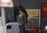 Amsterdam 31 maart 2017 
De vrouw van Humberto tan Ineke Geenen en hun zoon op straat in Amsterdam