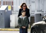 Amsterdam 31 maart 2017 
De vrouw van Humberto tan Ineke Geenen en hun zoon op straat in Amsterdam