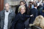 Amsterdam 27 maart 2017
janine Hennis-Plasschaert tussen het gewone publiek bij het paleis op de dam